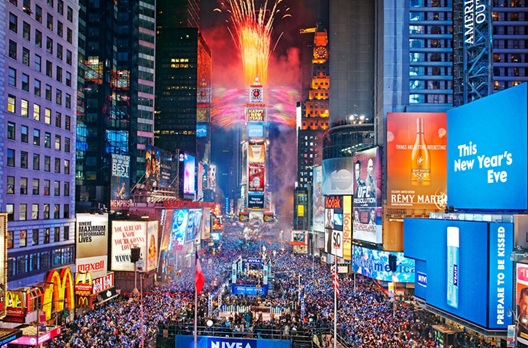 La storia di New York è un affascinante intreccio di eventi, culture e trasformazioni