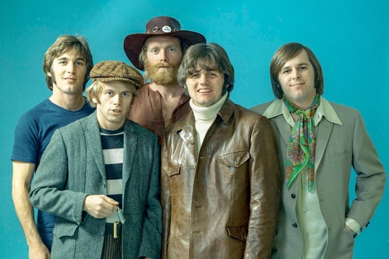 Poche band nella storia della musica hanno saputo incarnare lo spirito di un'intera epoca